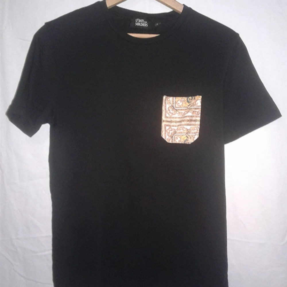 Too Cool Italian Saints & Soldiers Solid Black Tee